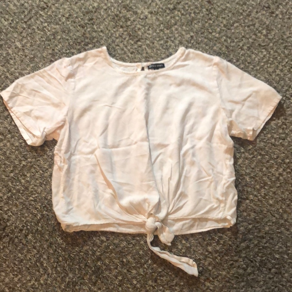 🎉Host Pick🎉 White Crop Top